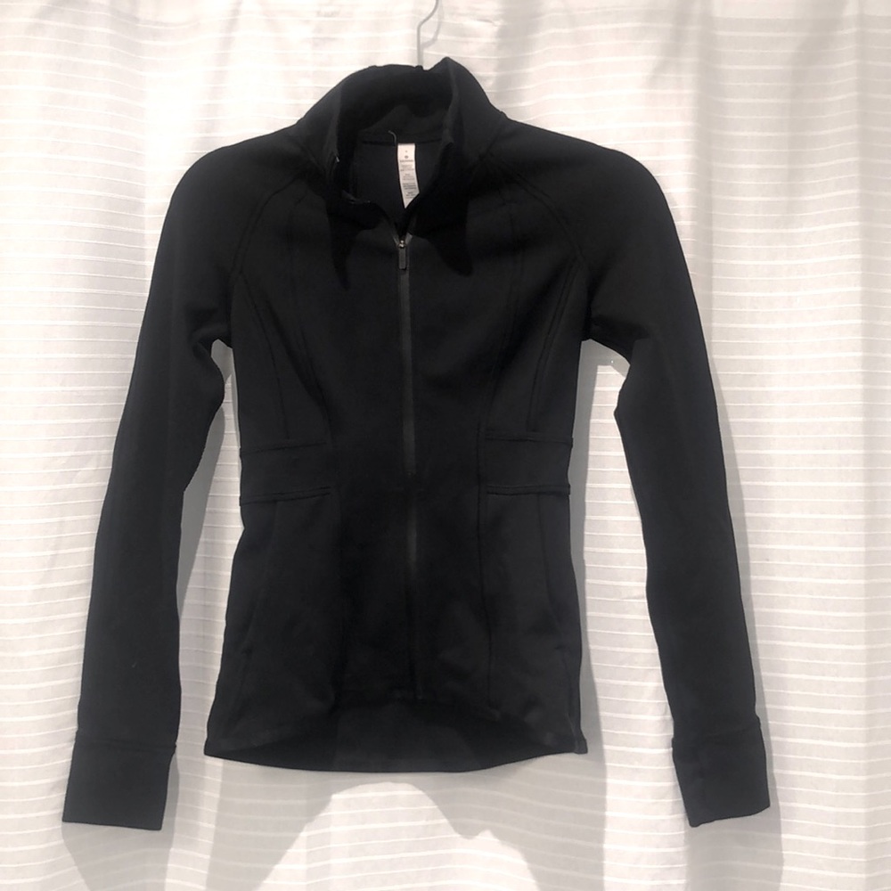 Lululemon black track jacket Size 4